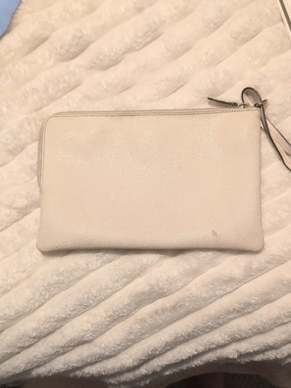 Coach Cream Leather Storypatch Wristlet